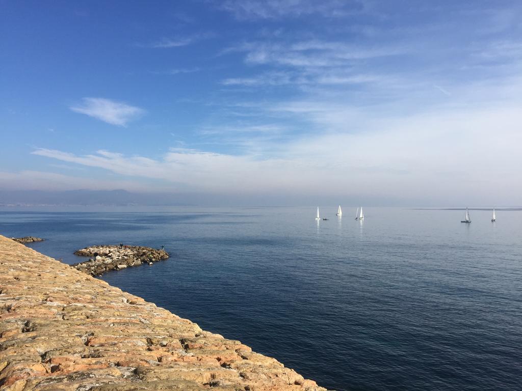 Appartement Les Remparts Antibes Esterno foto