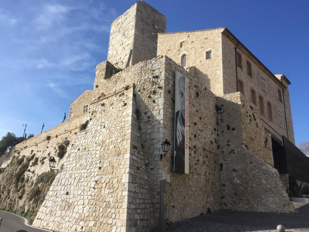 Appartement Les Remparts Antibes Esterno foto