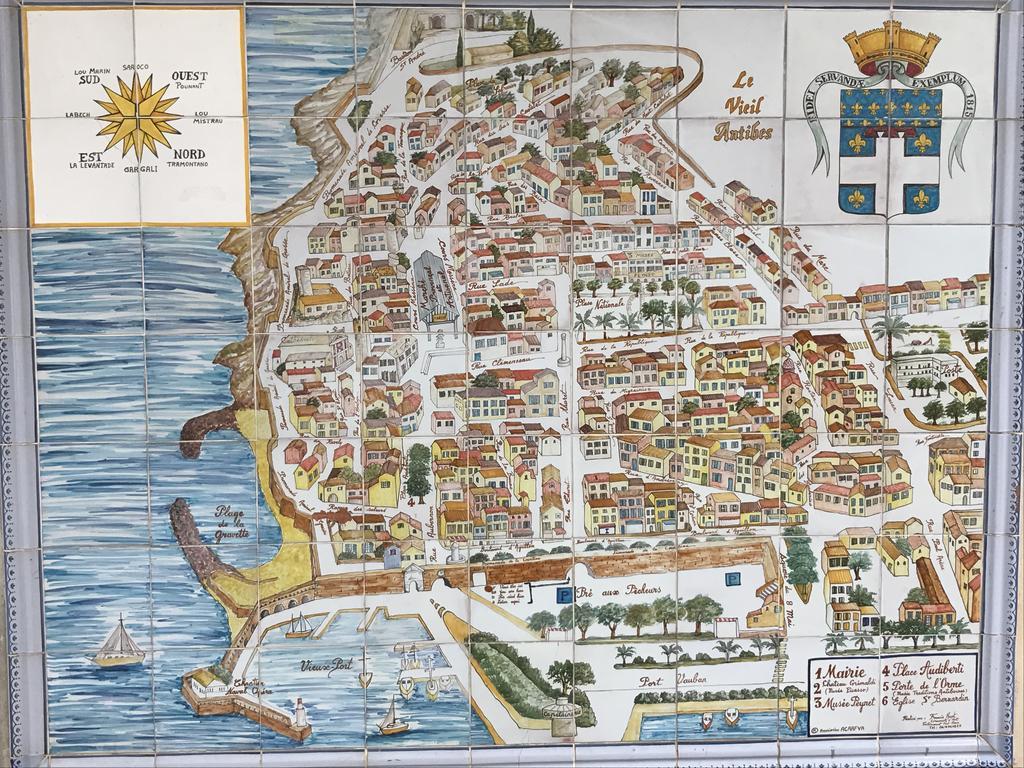 Appartement Les Remparts Antibes Esterno foto